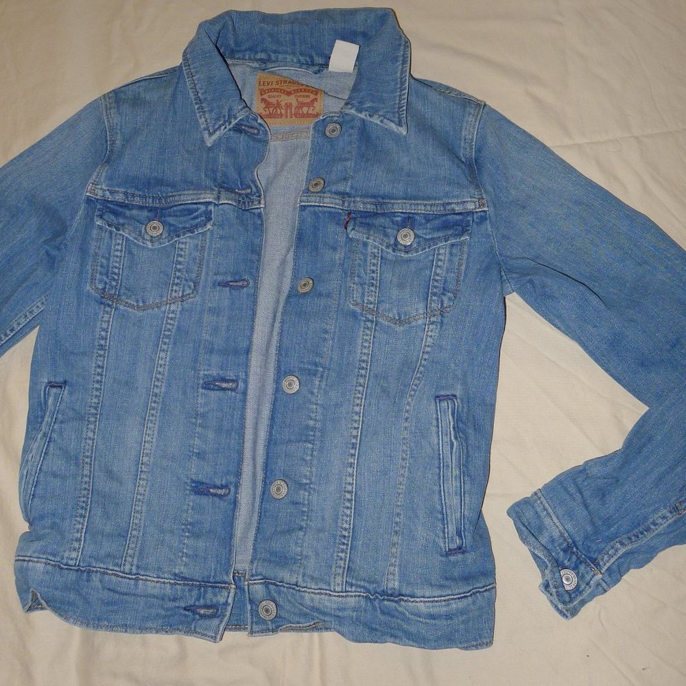 Levi’s Jean jacket Size S